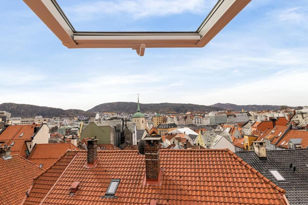 Villa Det Lille Rode Huset Ved Floibanen à Bergen Extérieur photo