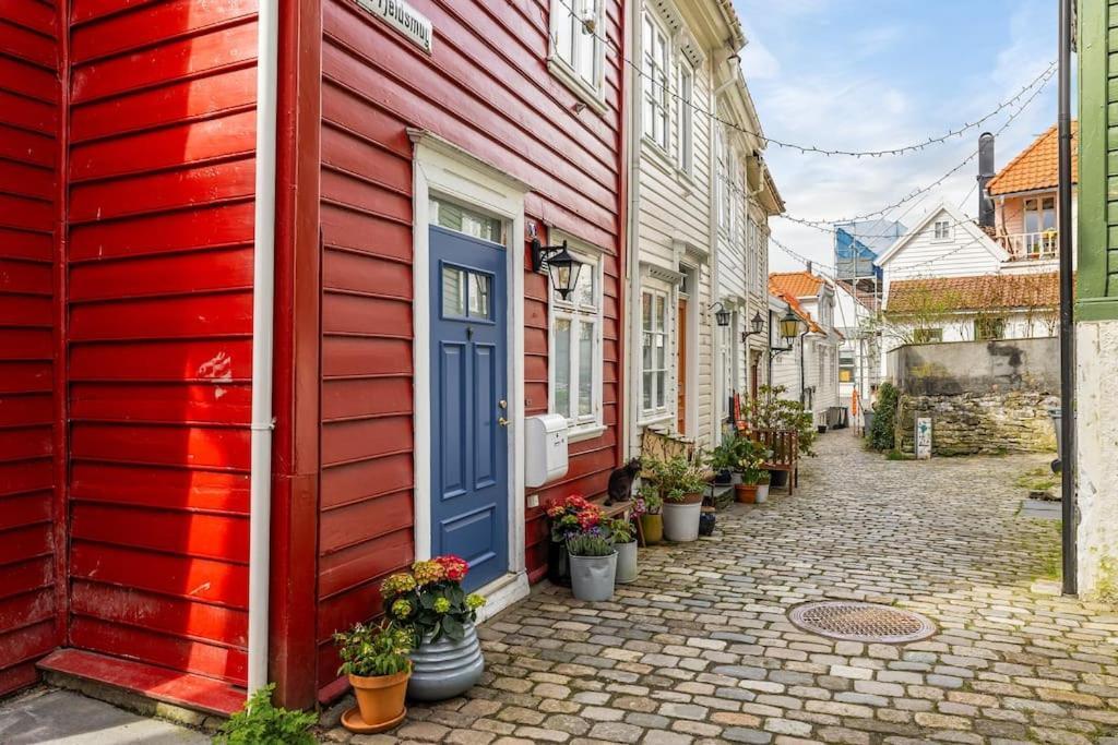 Villa Det Lille Rode Huset Ved Floibanen à Bergen Extérieur photo